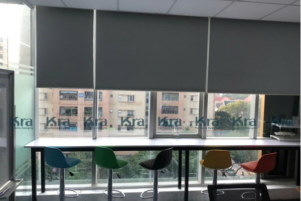 Rèm cuốn văn phòng chống chói, tiết kiệm điện tại phường La Khê, Hà Đông