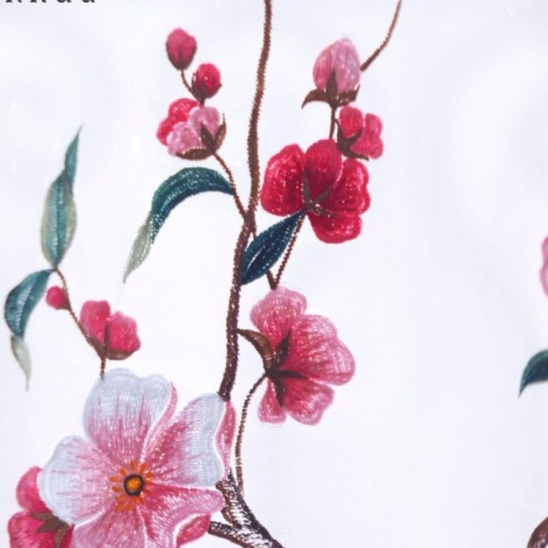 Rèm Thêu Tay Hiện Đại- Mã 04