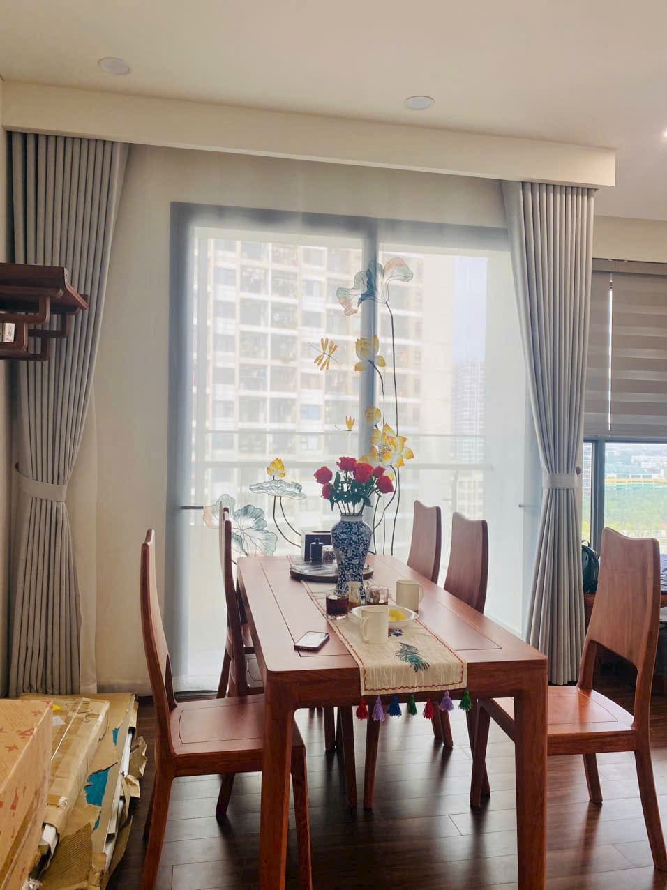 rèm thêu tay nghệ thuật