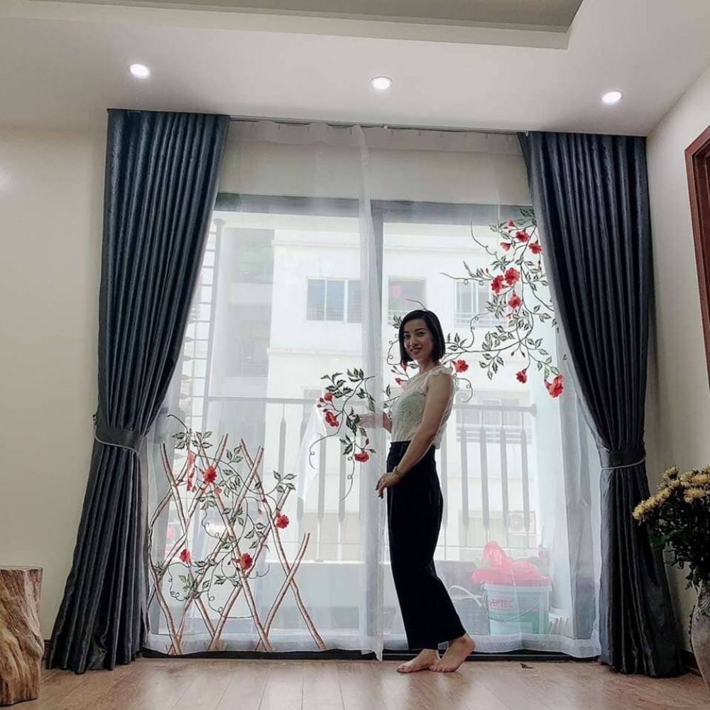 rèm thêu tay nghệ thuật 